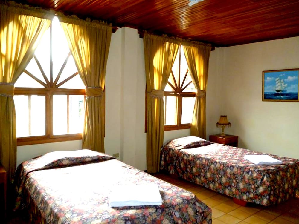 Фото Hotel Castro Galapagos