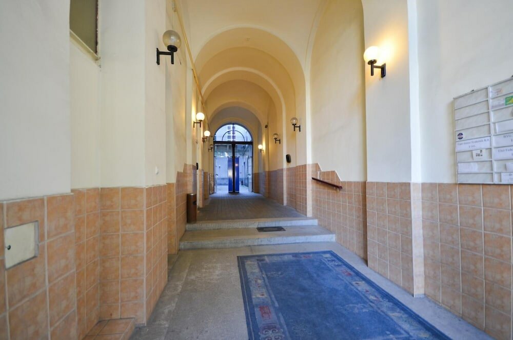 Фото Broadway City Guesthouse