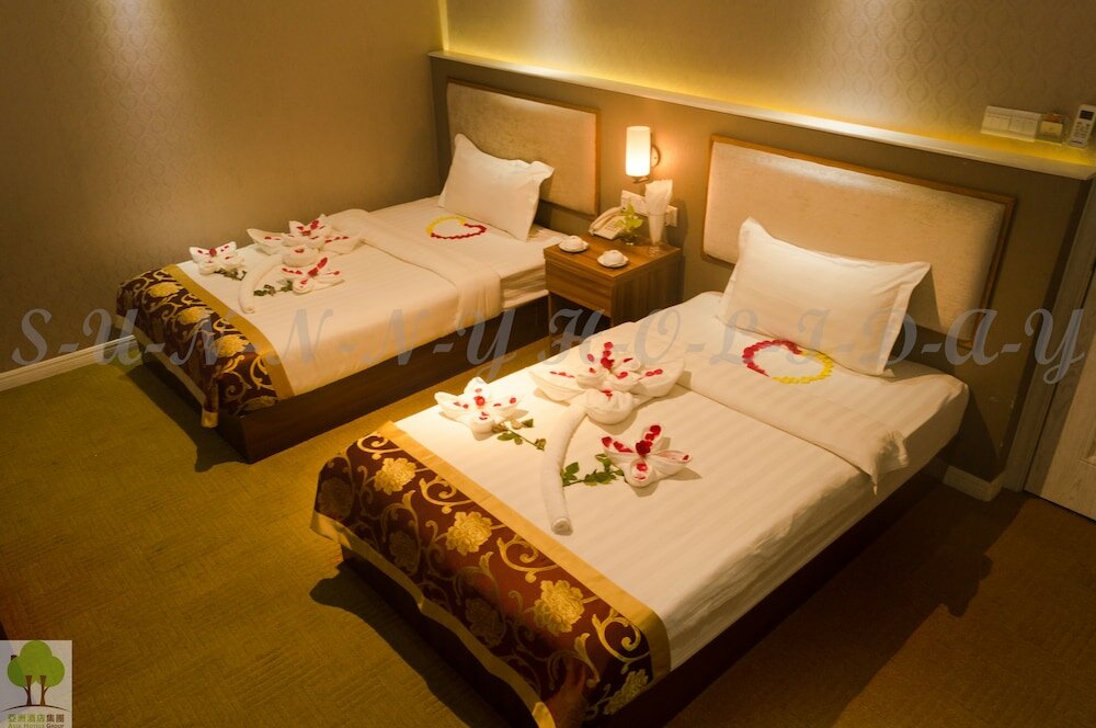 Фото Sunny Holiday Hotel