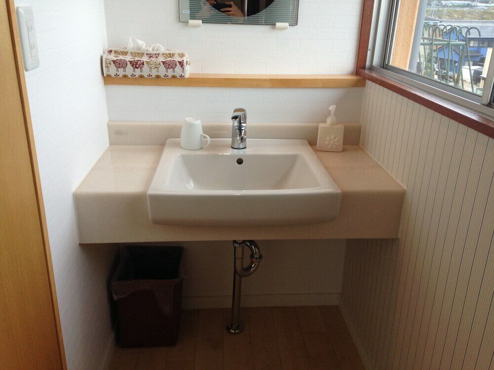 Фото Gamagori Orange Pension