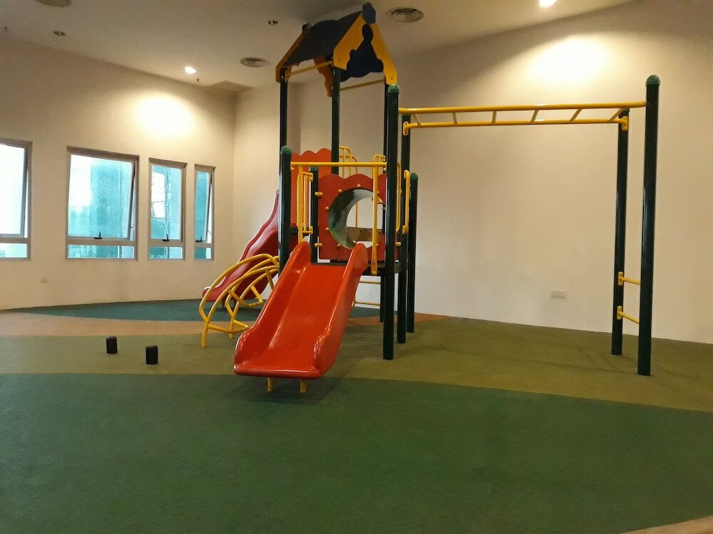 Фото Luxury Service Suite At Taragon Kl