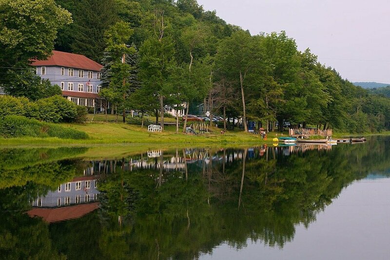 Гостиница The Inn at Starlight Lake