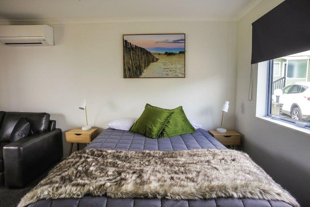 Фото The Kaka Point Motels