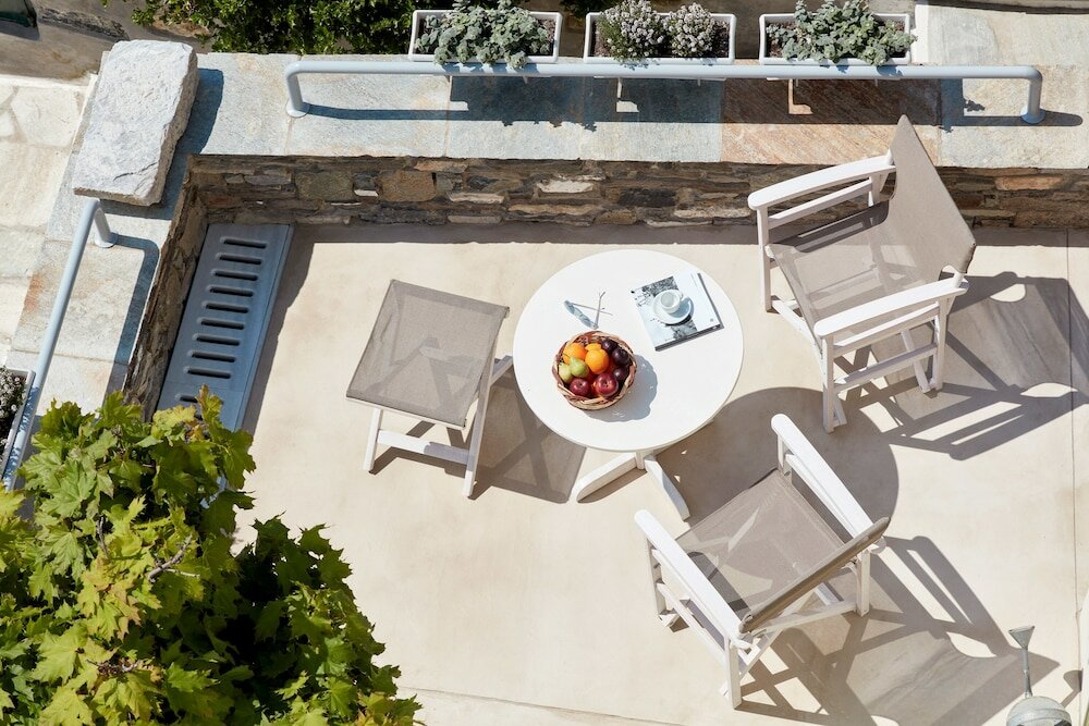 Фото Crossroads Inn