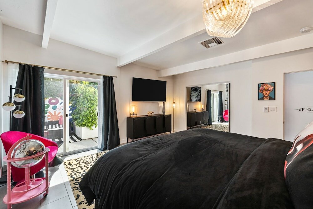 Фото The Beverly