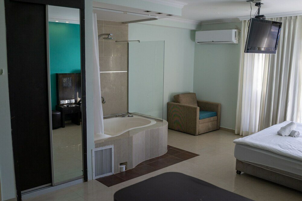 Фото Marina Beach Hotel