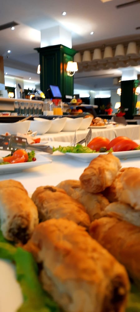 Фото Prestige Hotel Tirana