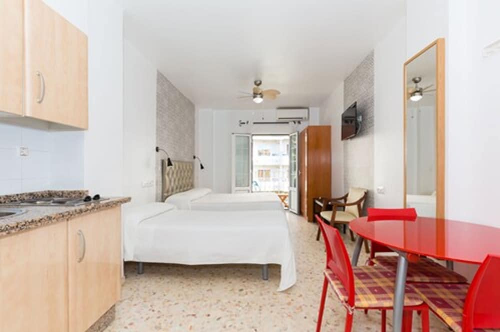 Фото Candisol Cozy Inns