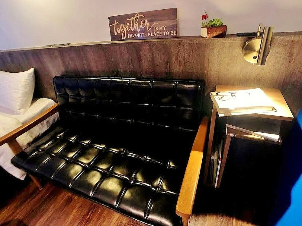 Фото Journey Town Inn