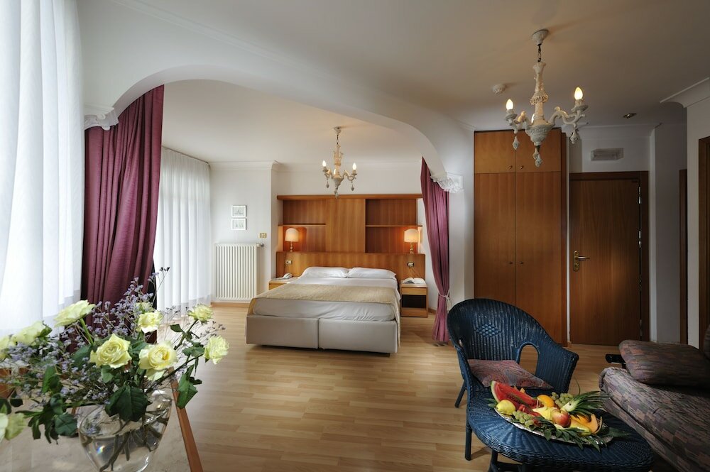 Фото Grand Hotel Playa