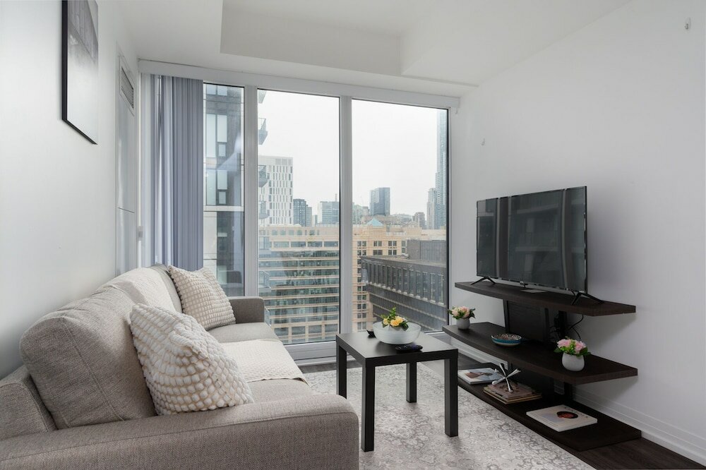 Фото Jarvis Vacation Suites