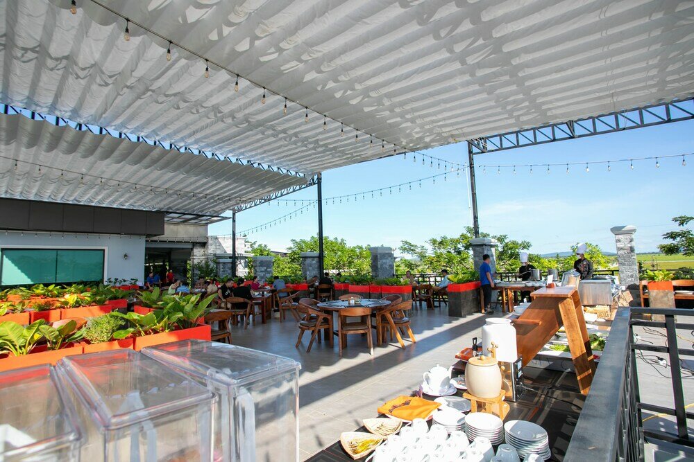 Фото Wonderland Suites and Resort