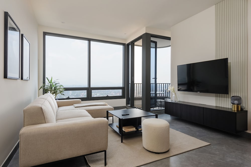 Фото Be Grand by Wynwood House