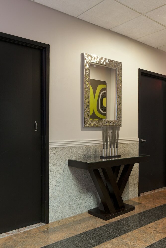 Фото Broadway Plaza Hotel