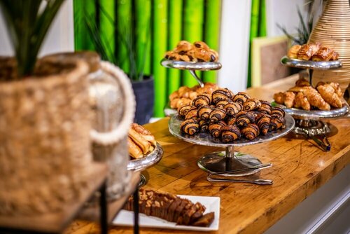 Гостиница Kfar Maccabiah Hotel and Suites в Рамат-Гане
