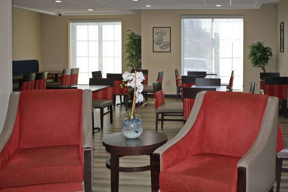 Фото Comfort Inn & Suites Grenada