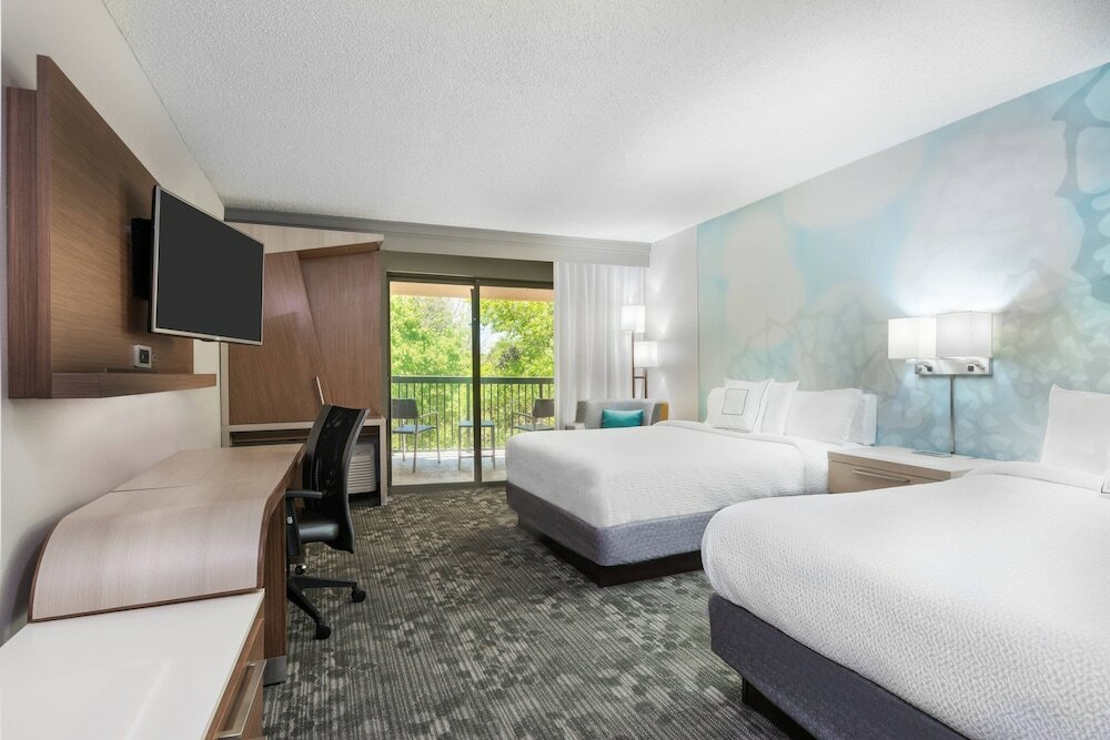 Фото Courtyard by Marriott Lafayette Airport
