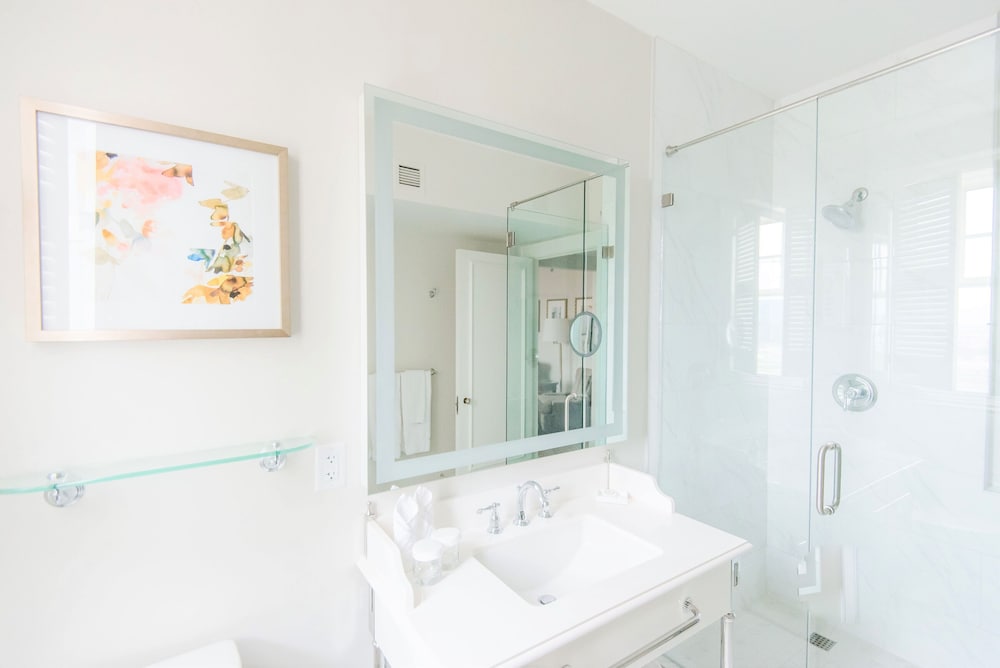 Фото Warwick Melrose Dallas