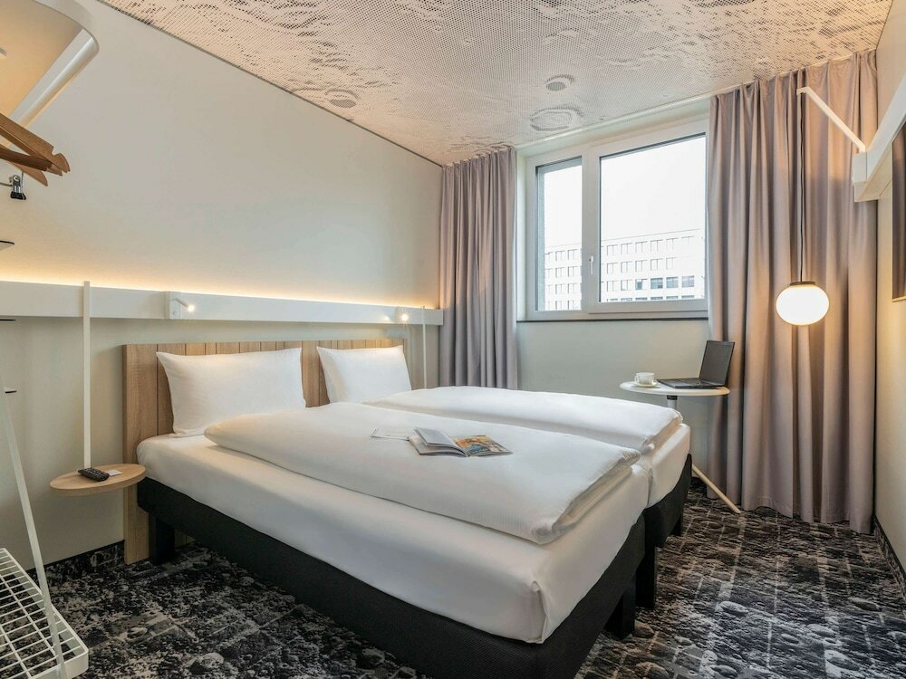 Фото Ibis Luxembourg Aéroport