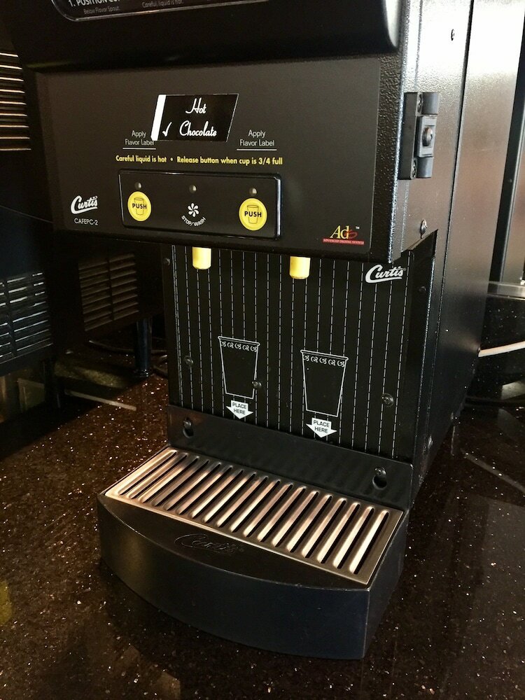 Фото Best Western Town & Country Inn