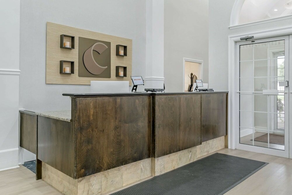 Фото Comfort Inn Plainwell