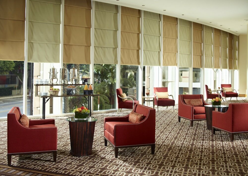 Фото Omni Los Angeles Hotel at California Plaza