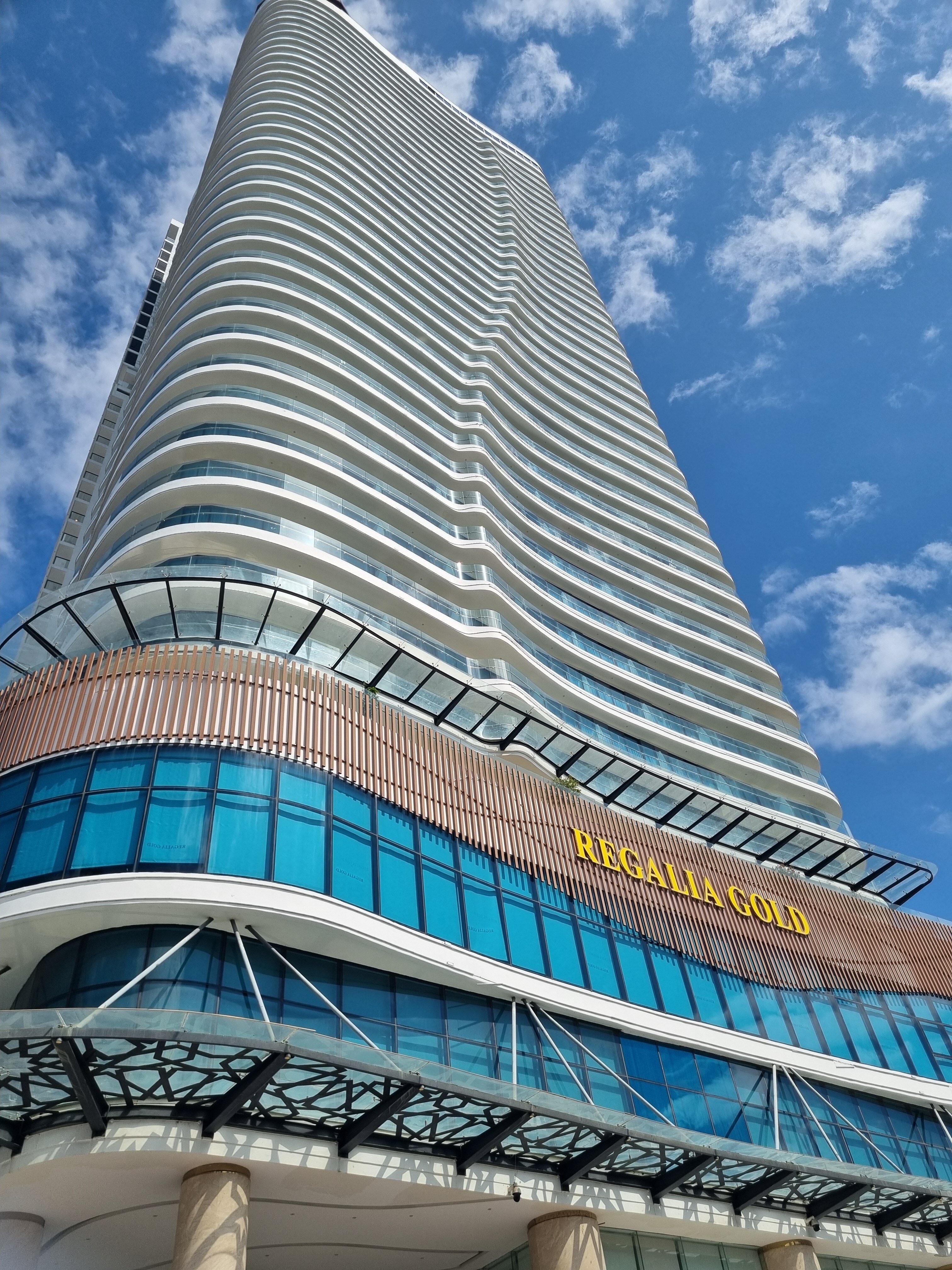 Фото Regalia Gold Hotel