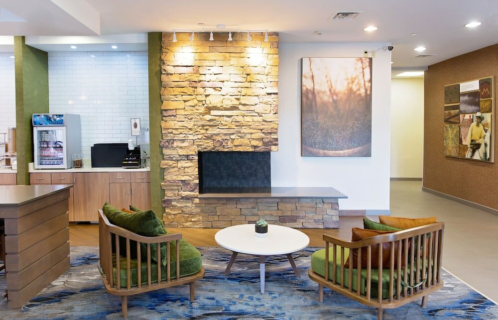 Фото Fairfield Inn by Marriott Hays