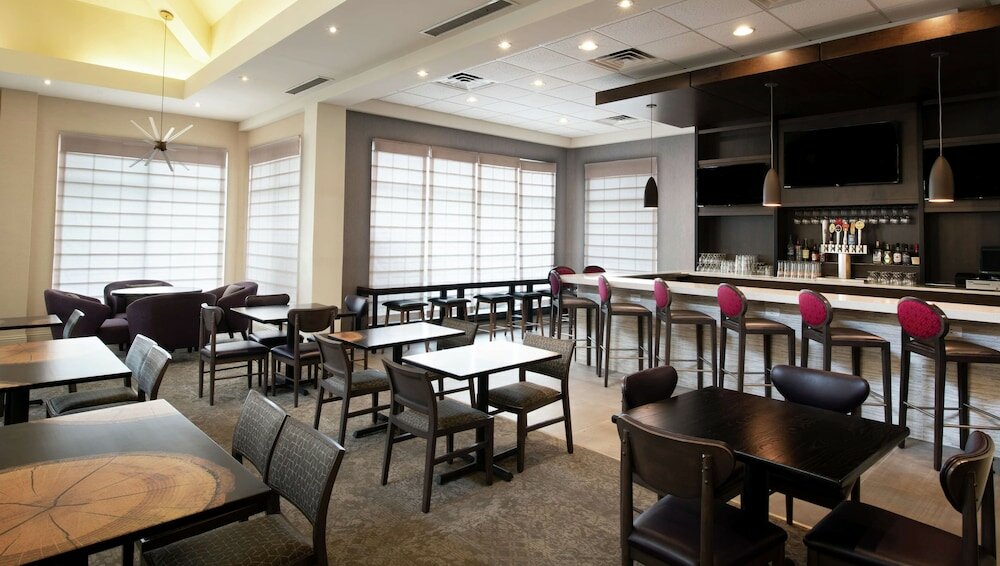 Фото Hilton Garden Inn Philadelphia/Ft. Washington