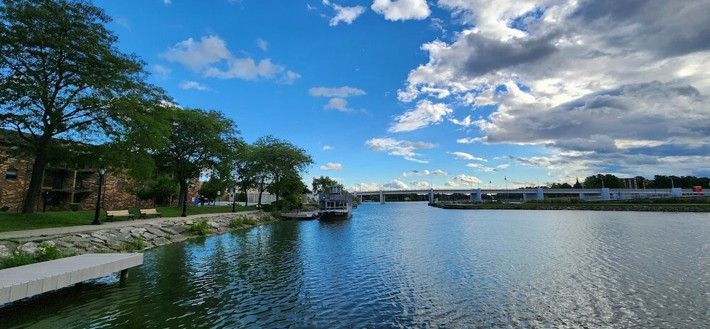 Фото Nuks Executive Suites