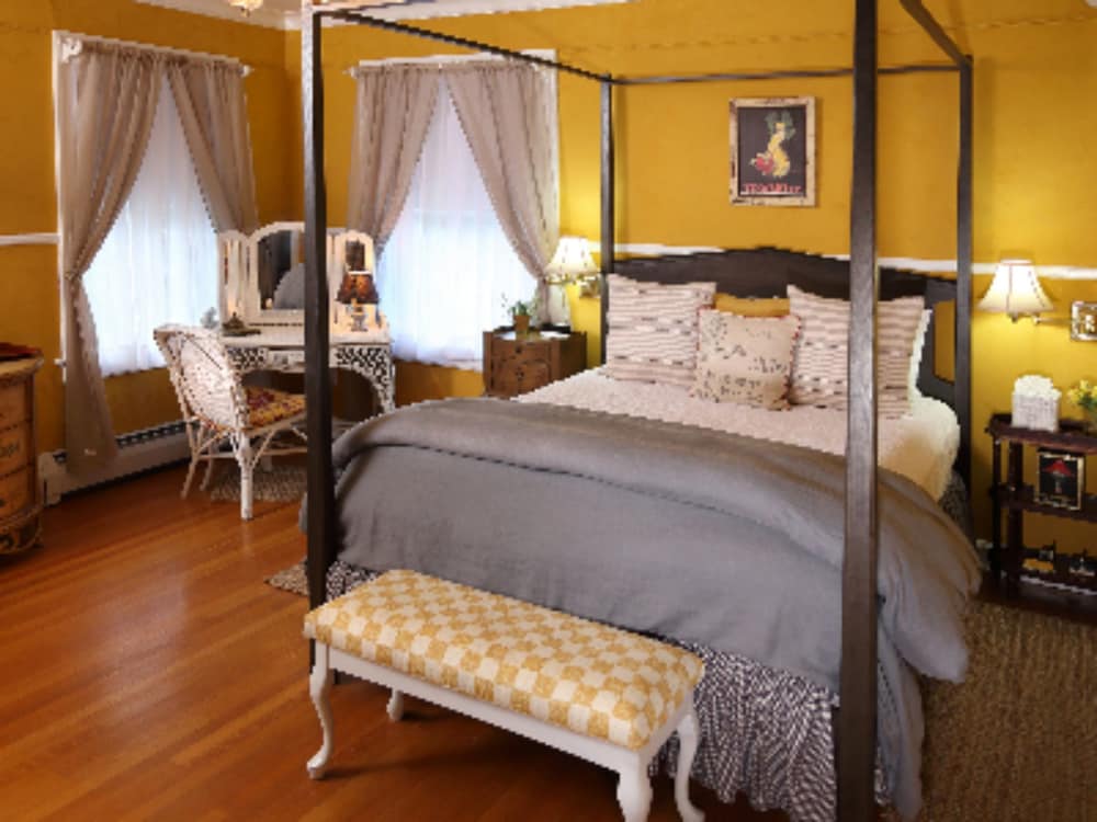 Фото The Lilac Inn