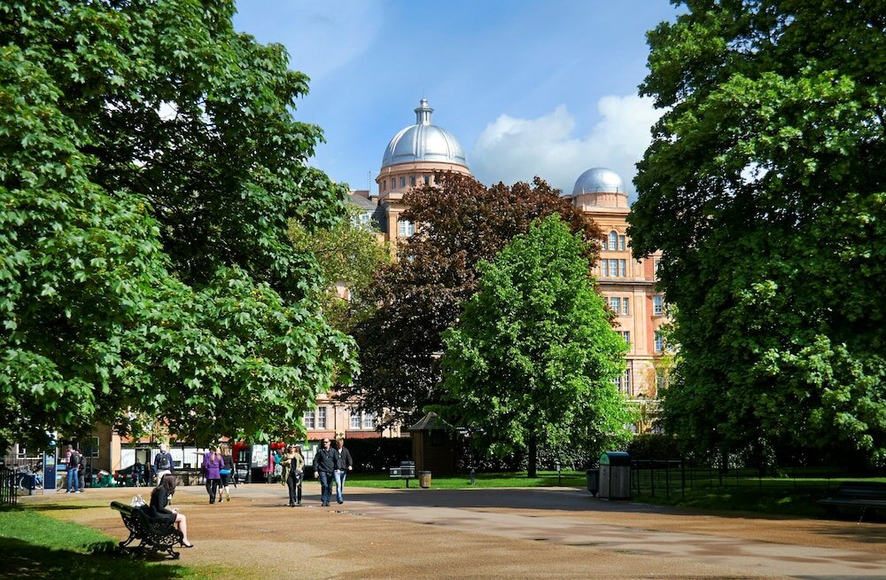 Фото Hilton London Hyde Park