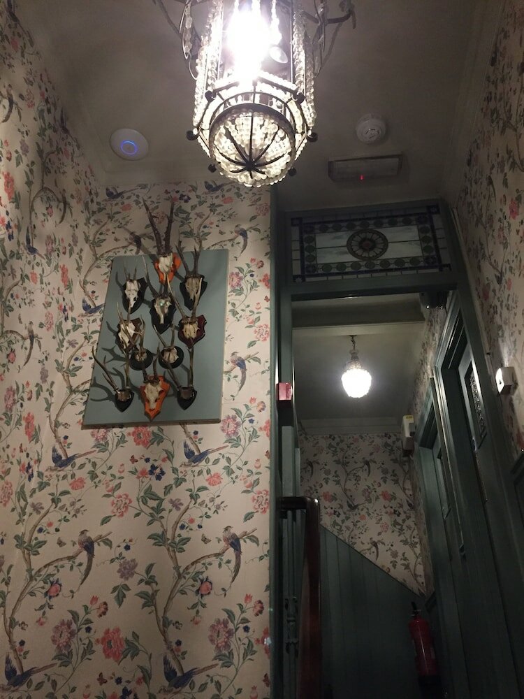 Фото The Pavilion Hotel