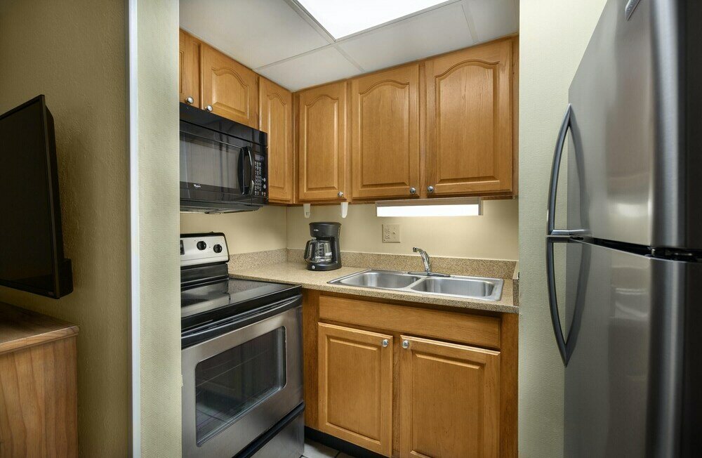 Фото Monterey Bay Suites