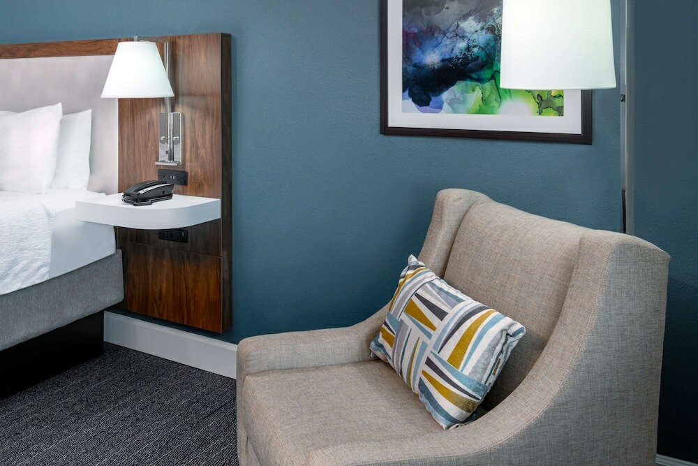 Фото Hampton Inn Savannah Historic District