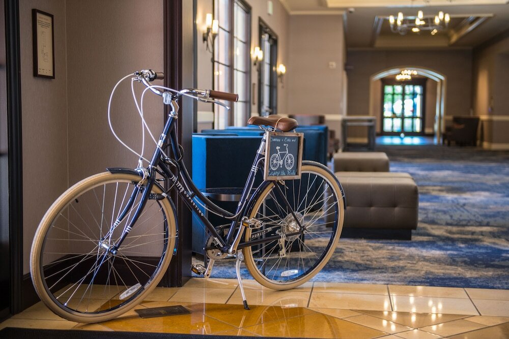 Фото Juniper Cupertino, Curio Collection by Hilton