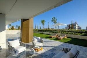 Гостиница The Icon Private Apartments