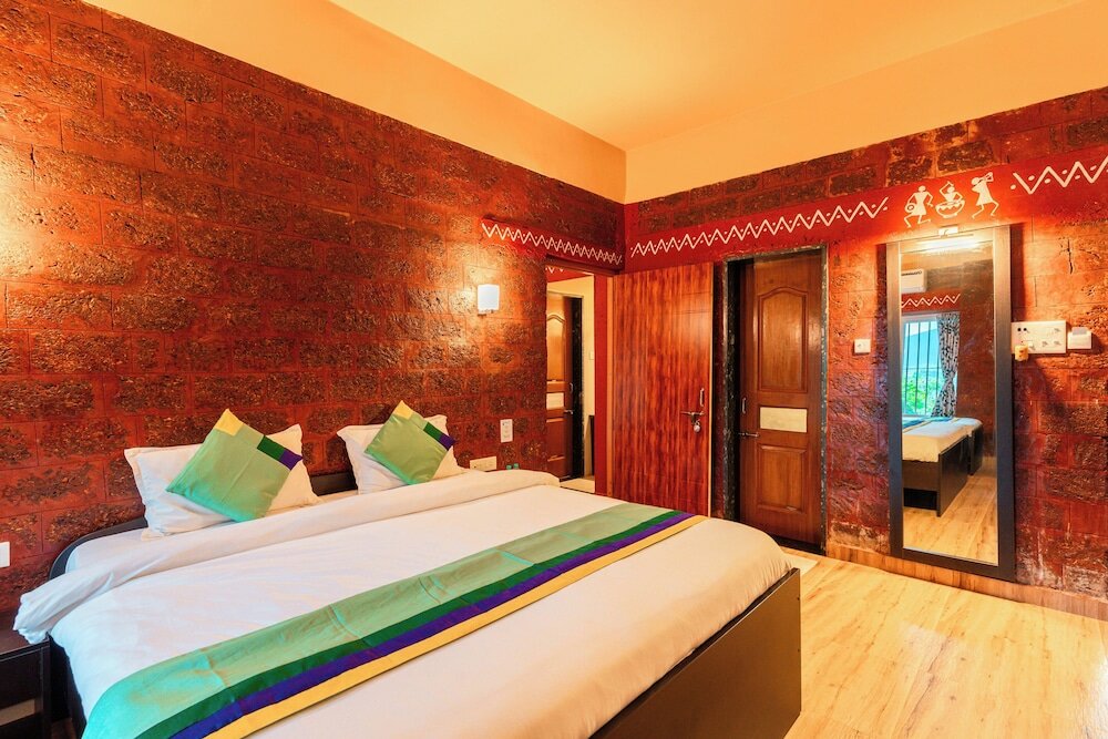 Фото Treebo Trend Rock Valley