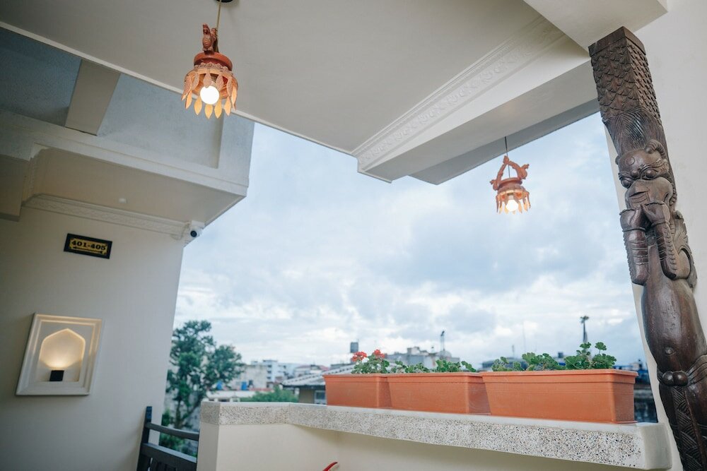 Фото Swarga Heritage Hotel