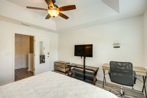 Гостиница Orange Park Townhome Vacation Rental w Patio! в Джэксонвилле