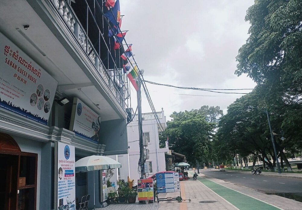 Фото Sarah Guest House