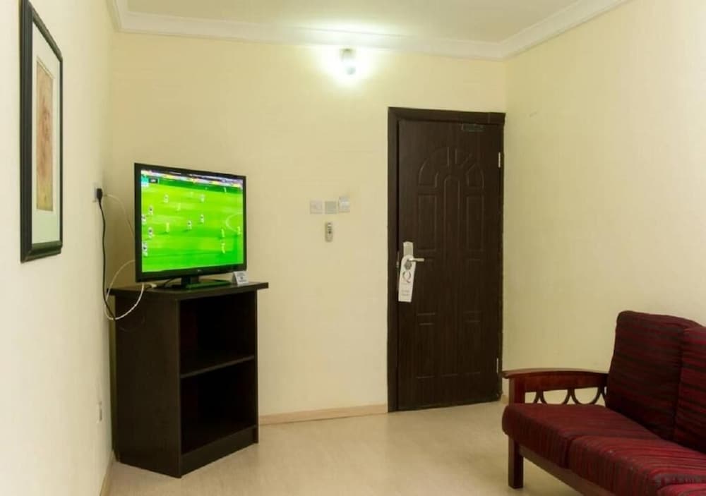 Фото Apartments & Hotels by Qualer Jos