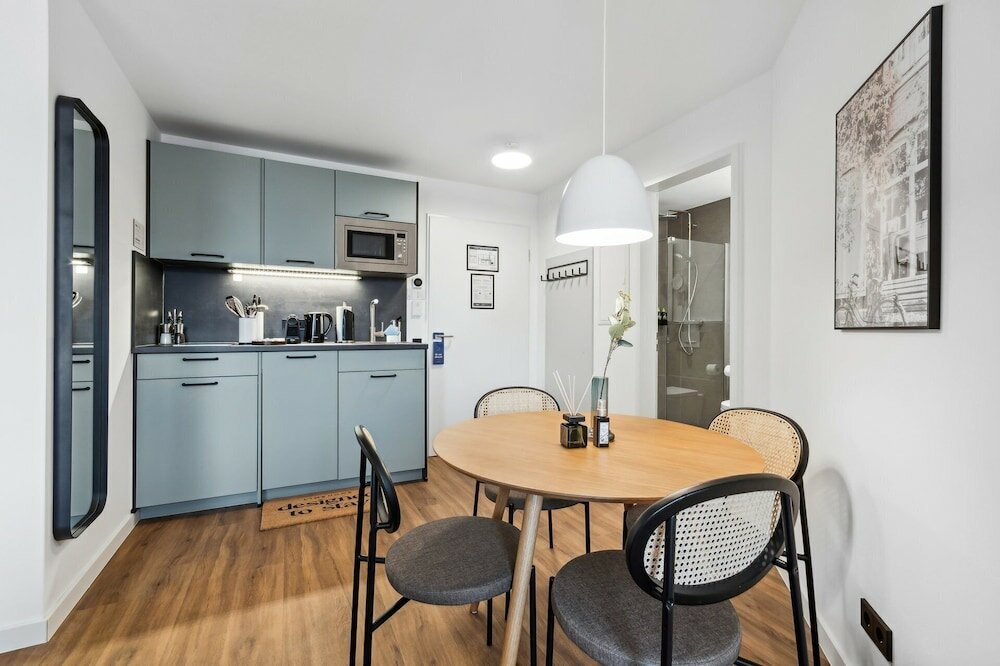 Фото Limehome Oberhausen Paul-Reusch-Str