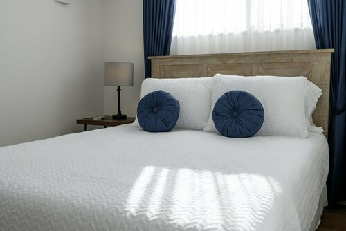 Гостиница Araha Beachway Inn