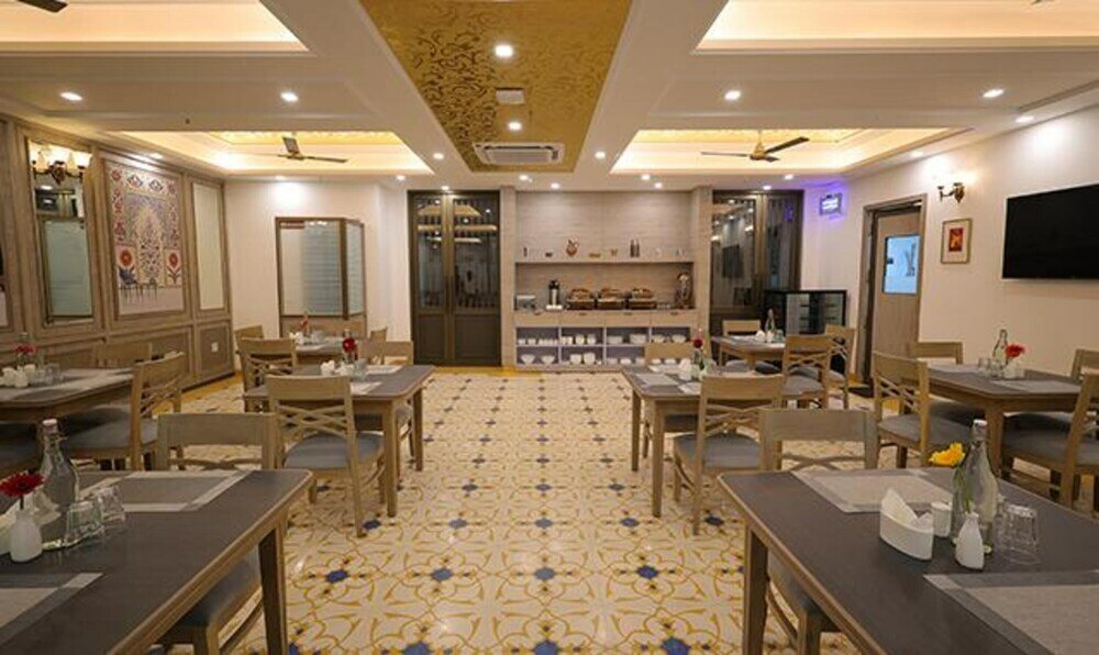 Фото Fabhotel Prime Hampton by Ic'S