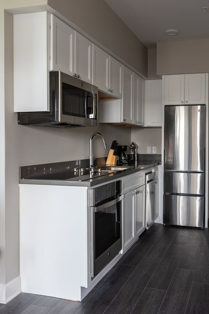 Фото Holy Angels Bywater Hotel and Residences