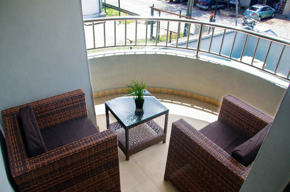 Фото № 95 suites & Apartment