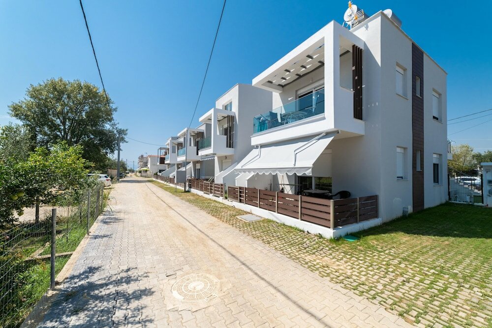 Фото Kleoniki & Irida Residential Complexes