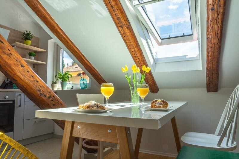 Гостиница Cool Attic apt w Gallery, in the Heart of Split в Сплите