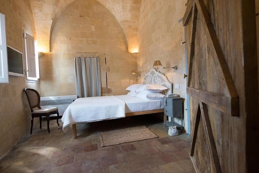 Фото L Hotel In Pietra